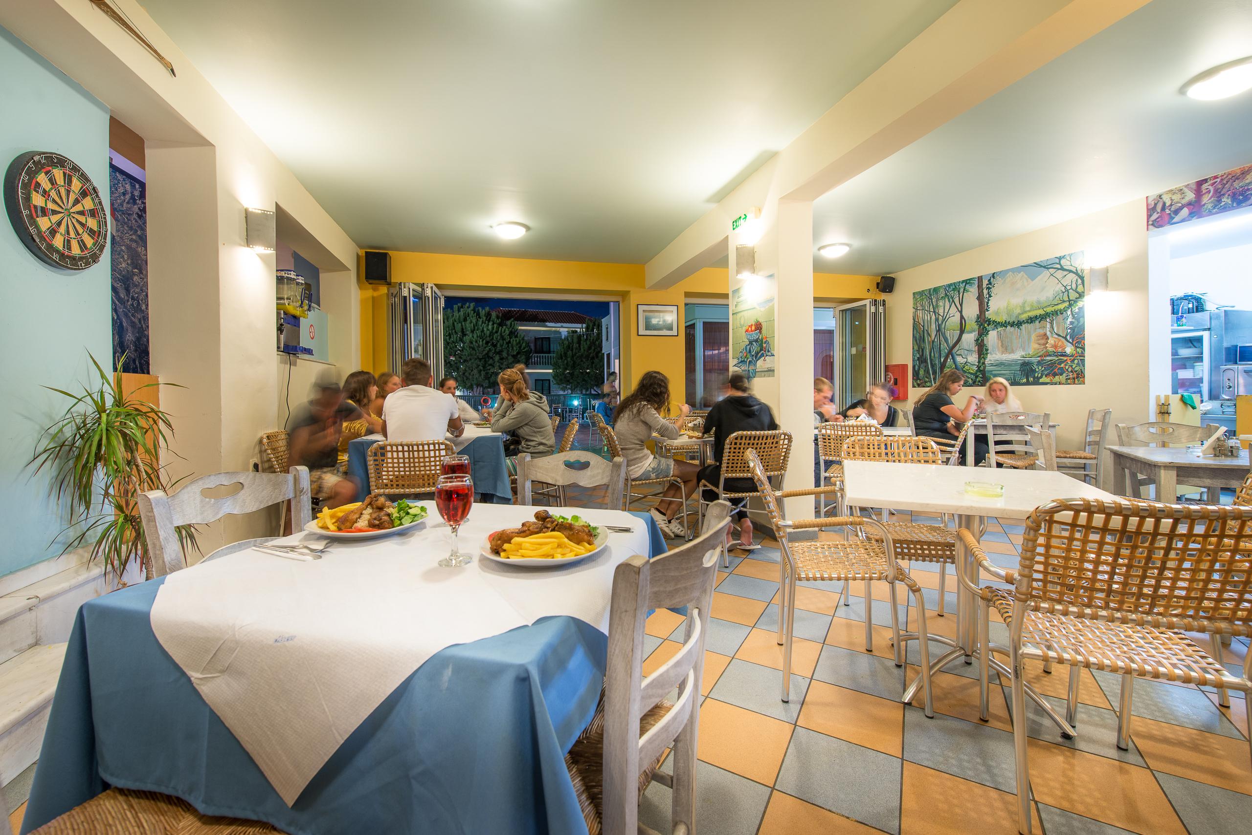 לגאנאס Canadian Hotel מראה חיצוני תמונה